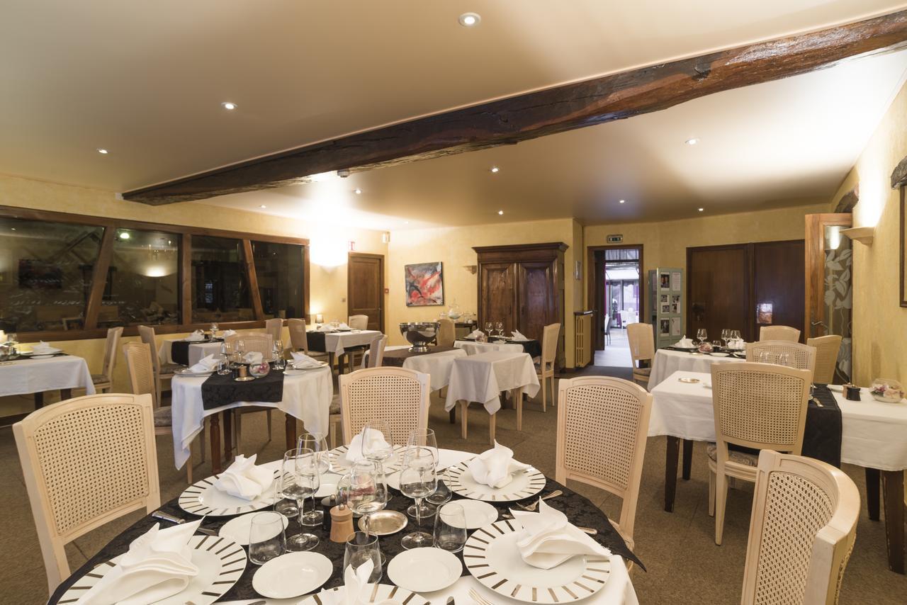Hotel Restaurant Laurent Perreal Attignat Exterior foto